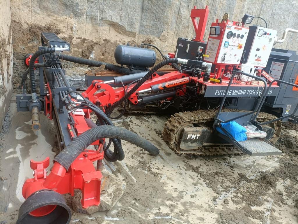 FMT 115 VH Hole Matching Machine